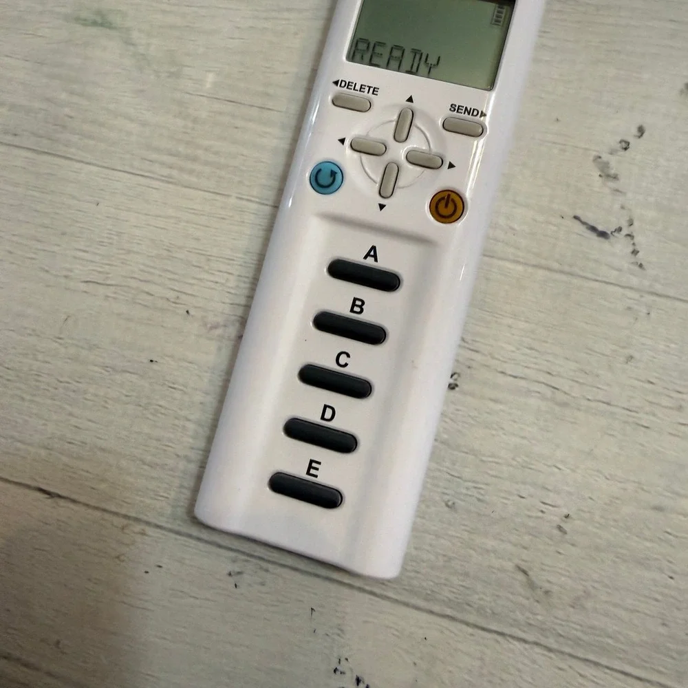 IClicker 2 student response remote‎